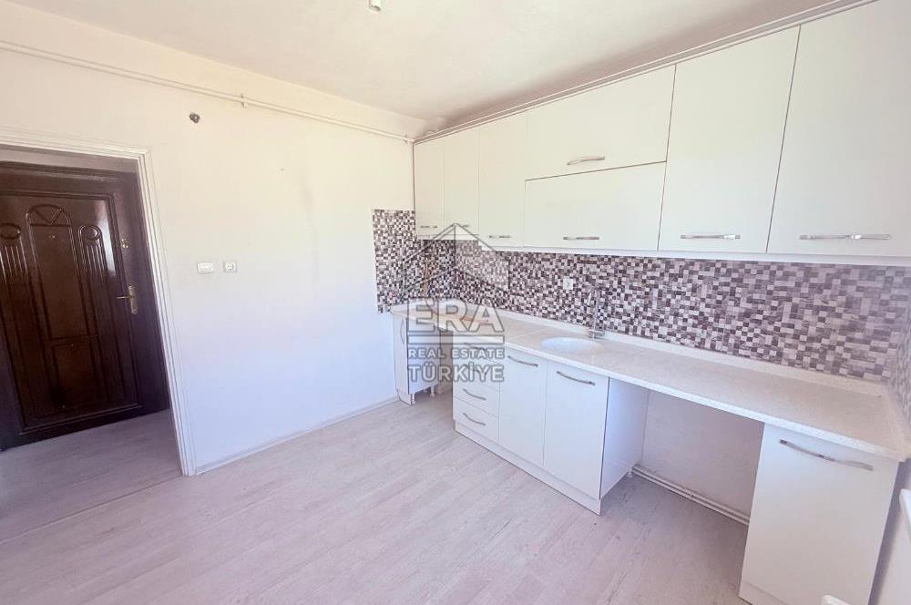 ERA PORT GÜVENCESİYLE 52 EVLER'DE KİRALIK 3+1 DAİRE