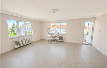 ERA PORT GÜVENCESİYLE 52 EVLER'DE KİRALIK 3+1 DAİRE