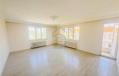ERA PORT GÜVENCESİYLE 52 EVLER'DE KİRALIK 3+1 DAİRE