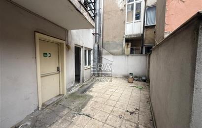 ERA PORT GÜVENCESİYLE ÇARŞIDA YAVAŞÇALAR İŞHANINDA 1+1 SATILIK