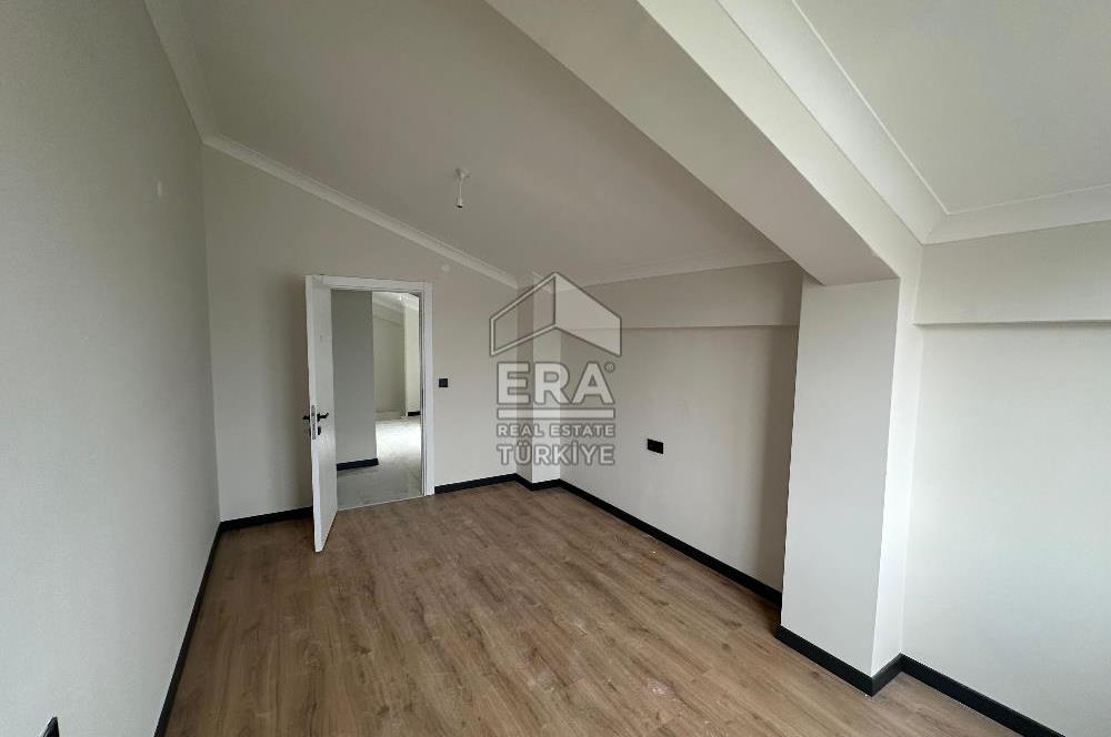 ERA PORT'TAN 1.SAKARYA'DA GROSS ON ARKASI 3+1 KİRALIK DAİRE