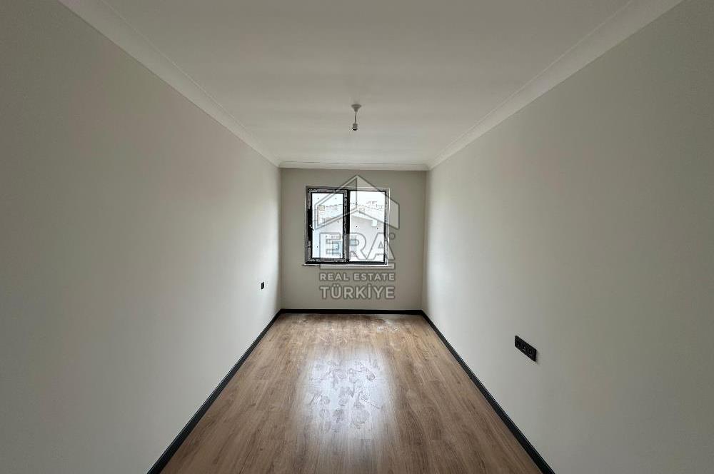 ERA PORT'TAN 1.SAKARYA'DA GROSS ON ARKASI 3+1 KİRALIK DAİRE