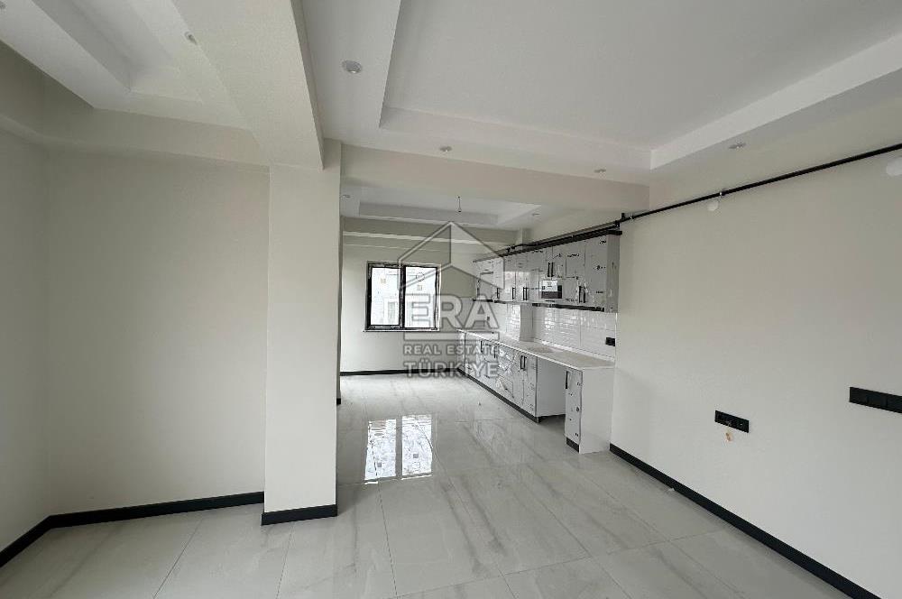 ERA PORT'TAN 1.SAKARYA'DA GROSS ON ARKASI 3+1 KİRALIK DAİRE