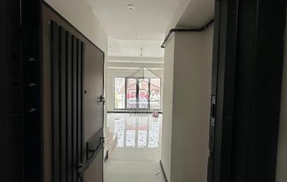 ERA PORT'TAN 1.SAKARYA'DA GROSS ON ARKASI 3+1 KİRALIK DAİRE