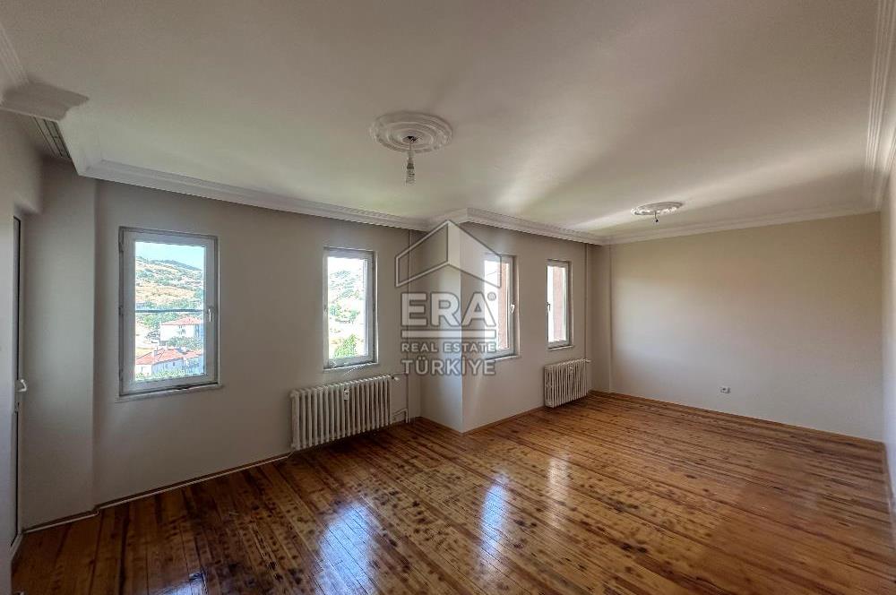 ERA PORT'TAN ADNAN MENDES DİLARA SİTESİ 2+1 KİRALIK DAİRE