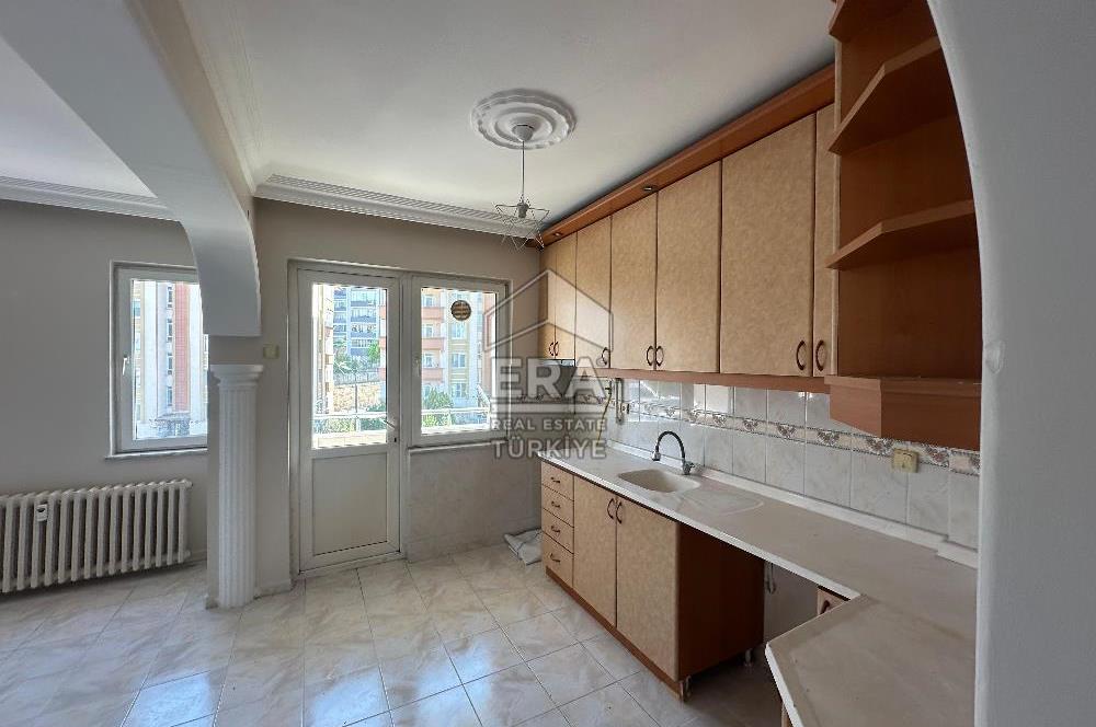 ERA PORT'TAN ADNAN MENDES DİLARA SİTESİ 2+1 KİRALIK DAİRE