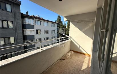 ERA PORT GÜVENCESİYLE 52 EVLER'DE KİRALIK EŞYALI 3+1 DAİRE