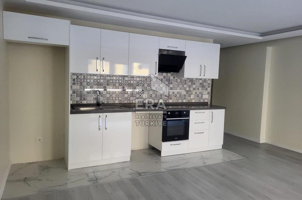 PENDİK YENİŞEHİR DE VİA PORTA KOMŞU SATILIK 1+0 DAİRE