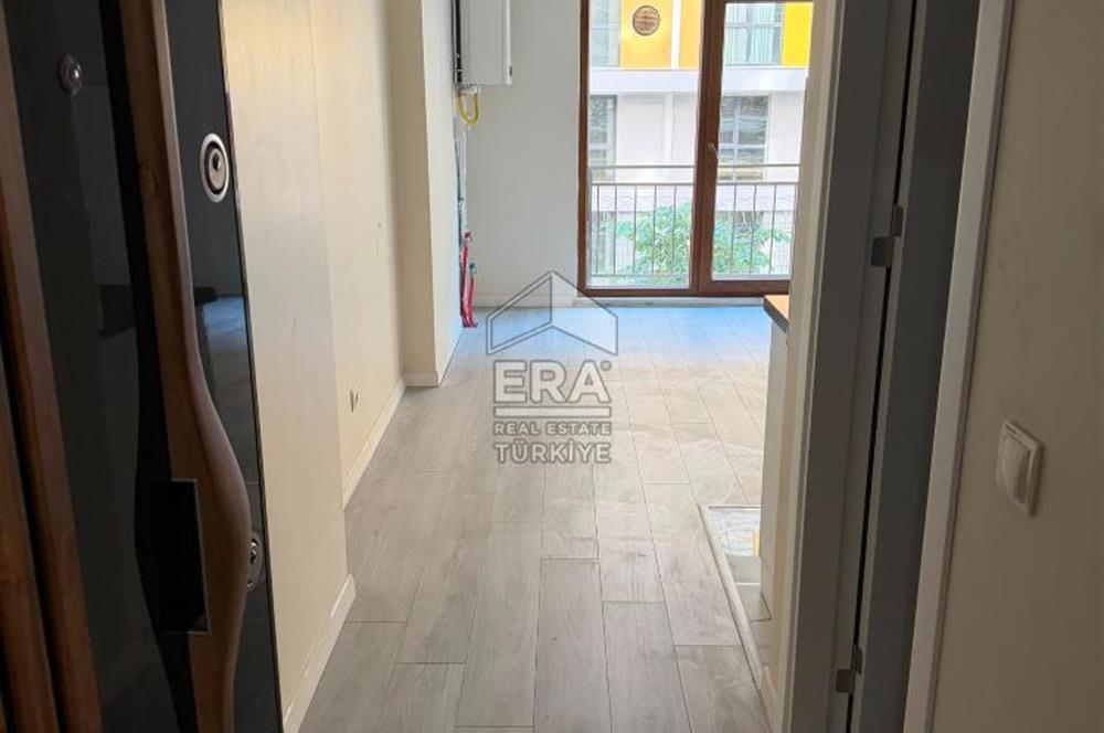 PENDİK YENİŞEHİR DE VİA PORTA KOMŞU SATILIK 1+0 DAİRE