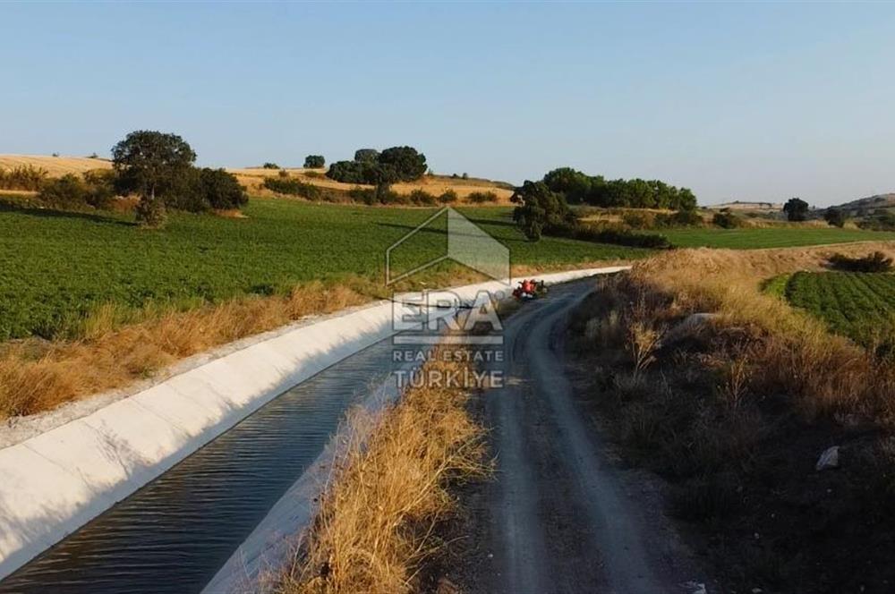 Susurluk'ta Sulama Kanalına 120m Mesafede Tarla