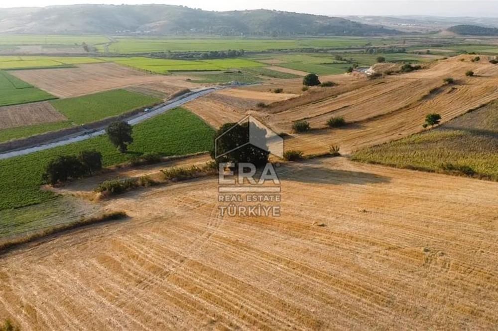 Susurluk'ta Sulama Kanalına 120m Mesafede Tarla