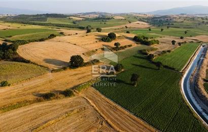 Susurluk'ta Sulama Kanalına 120m Mesafede Tarla