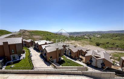 YAYLA COUNTRY'DE KİRALIK 7+1 SIFIR LÜKS VİLLA