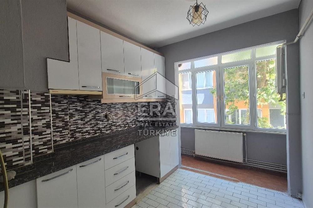 ERA SÖZ DEN BANDIRMA GÜNAYDIN MAHALLESİNDE ARAKAT SATILIK 2+1 DAİRE