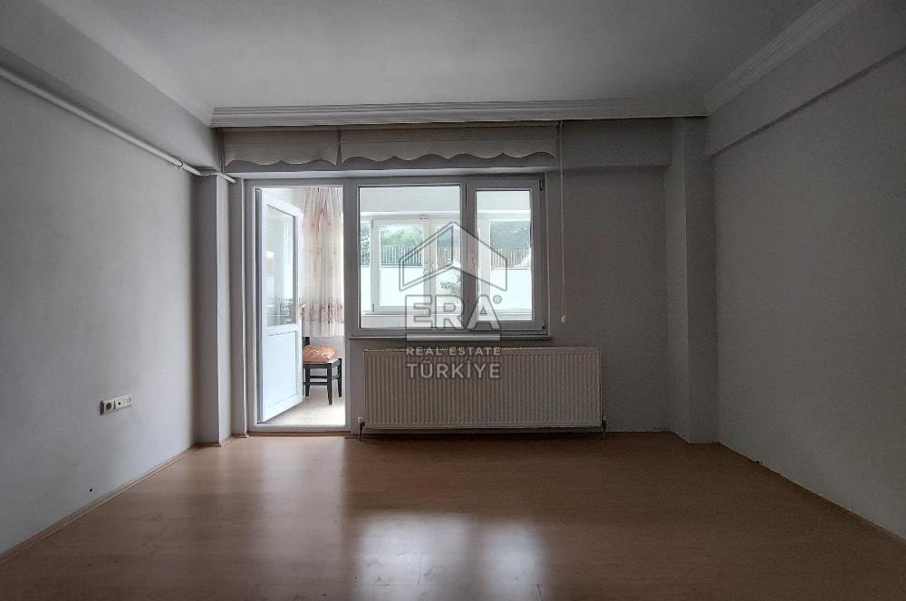 ERA SÖZ DEN BANDIRMA 17 EYLÜL MAH. KAPALI PAZAR YAKINI KİRALIK 2+1 DAİRE