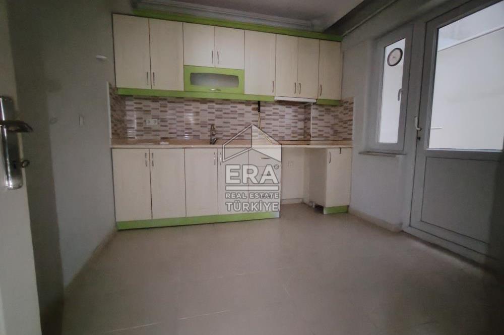 ERA SÖZ DEN BANDIRMA 17 EYLÜL MAH. KAPALI PAZAR YAKINI KİRALIK 2+1 DAİRE