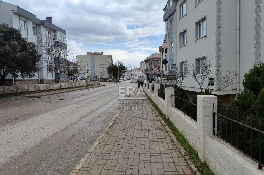 ERA SÖZ DEN BANDIRMA 17 EYLÜL MAH. KAPALI PAZAR YAKINI KİRALIK 2+1 DAİRE