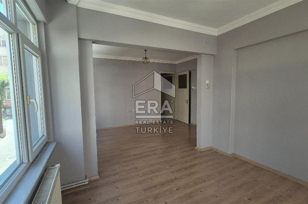 ERA SÖZ DEN BANDIRMA GÜNAYDIN MAHALLESİNDE ARAKAT SATILIK 2+1 DAİRE