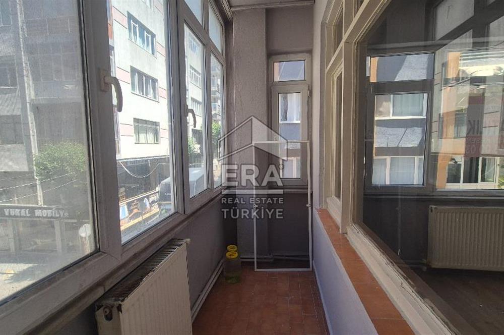 ERA SÖZ DEN BANDIRMA GÜNAYDIN MAHALLESİNDE ARAKAT SATILIK 2+1 DAİRE