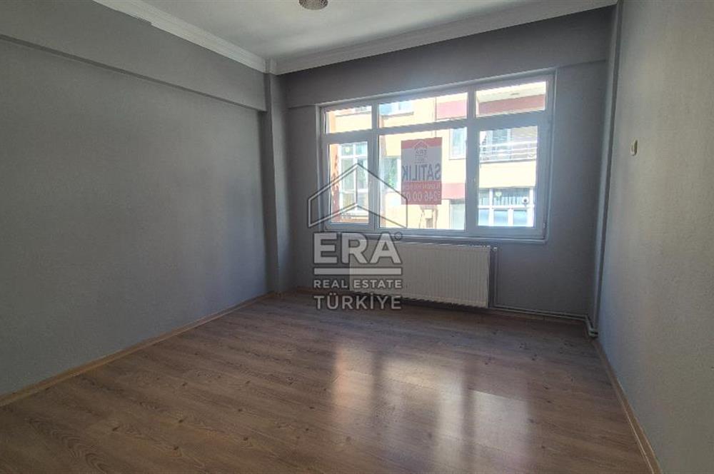 ERA SÖZ DEN BANDIRMA GÜNAYDIN MAHALLESİNDE ARAKAT SATILIK 2+1 DAİRE