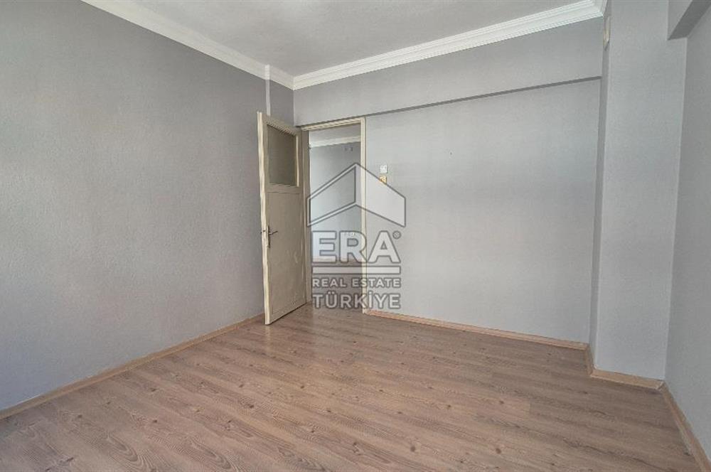 ERA SÖZ DEN BANDIRMA GÜNAYDIN MAHALLESİNDE ARAKAT SATILIK 2+1 DAİRE