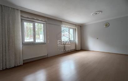 ERA SÖZ DEN BANDIRMA 17 EYLÜL MAH. KAPALI PAZAR YAKINI KİRALIK 2+1 DAİRE