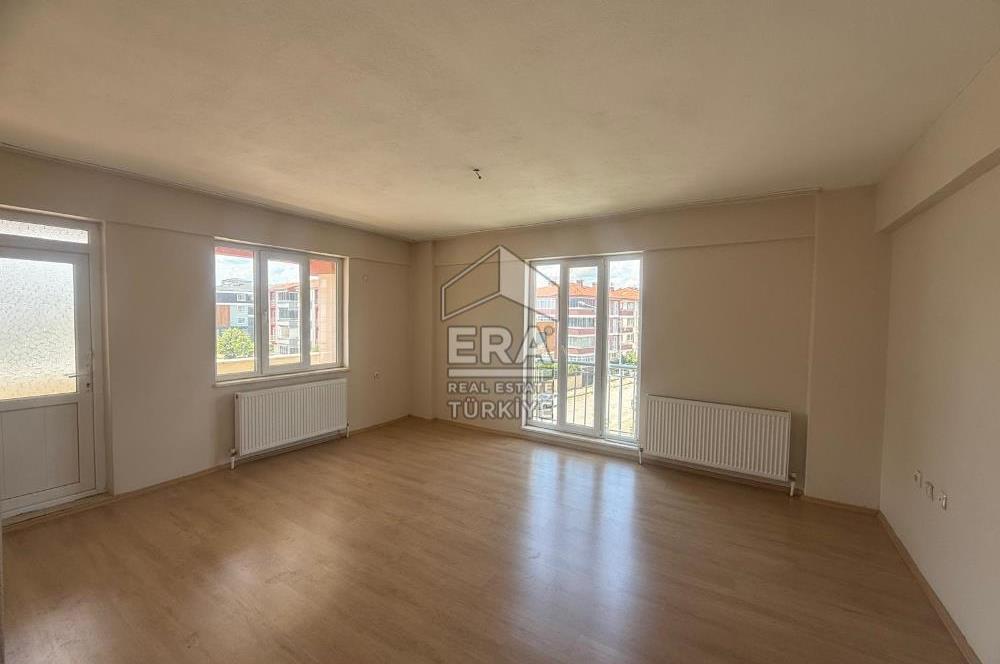ERA PORT'TAN PLEVNE MAHALLESİNDE KİRALIK 3+1 DAİRE