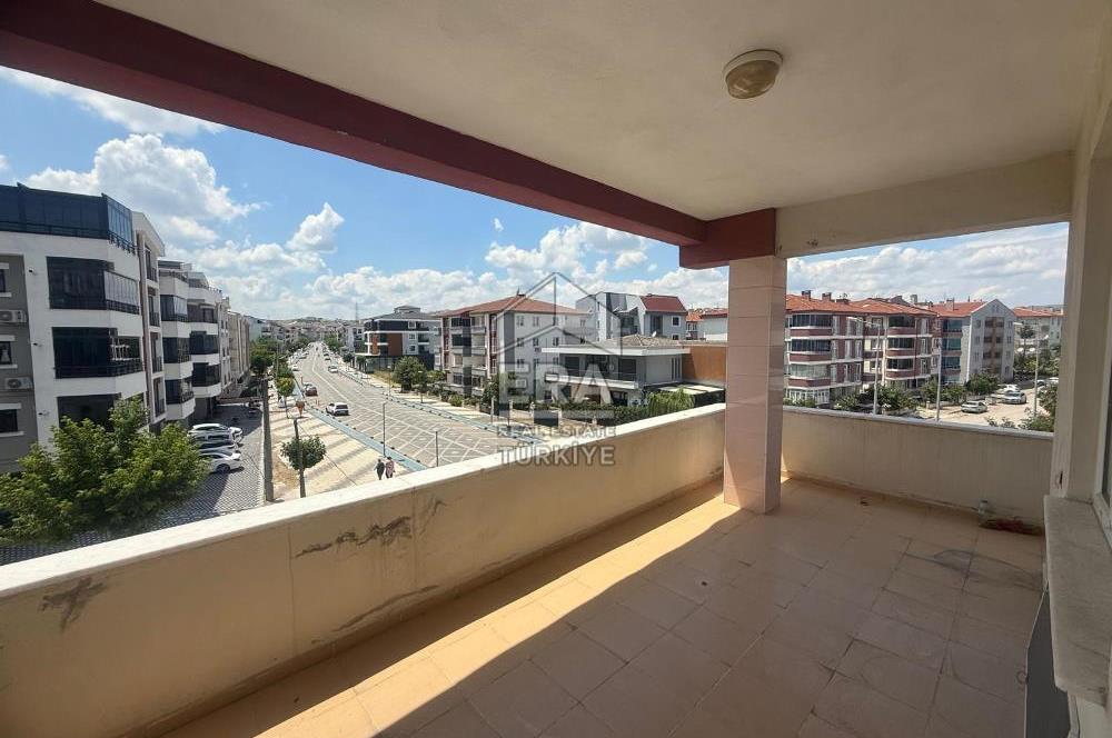 ERA PORT'TAN PLEVNE MAHALLESİNDE KİRALIK 3+1 DAİRE