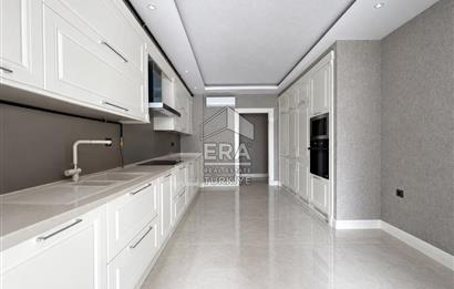 ERA PORT'TAN BAK YAPI PAŞA KONAKLARINDA 4+1 KİRALIK DAİRE
