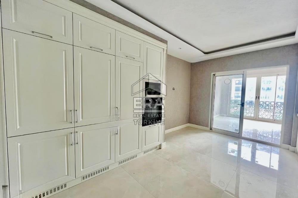ERA PORT'TAN BAK YAPI PAŞA KONAKLARINDA 4+1 KİRALIK DAİRE