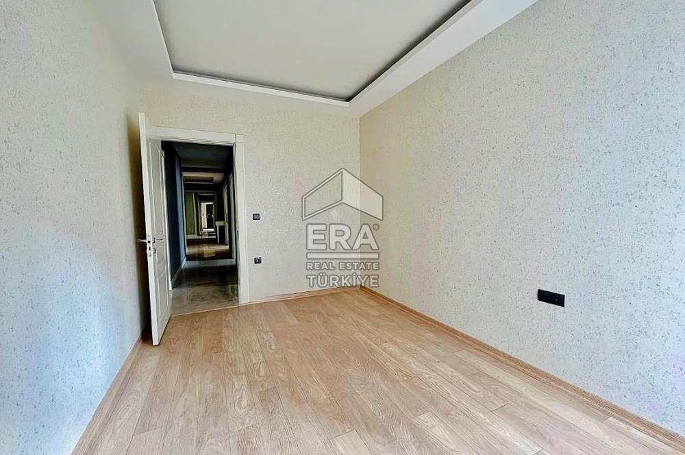 ERA PORT'TAN BAK YAPI PAŞA KONAKLARINDA 4+1 KİRALIK DAİRE