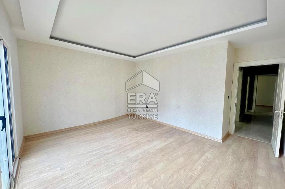 ERA PORT'TAN BAK YAPI PAŞA KONAKLARINDA 4+1 KİRALIK DAİRE