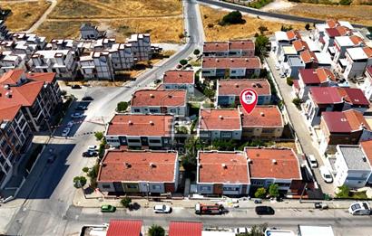 KUVAİ MİLLİYE MAH. MEVLANA SİTESİ'NDE NATAMAM 5+1 TRİPLEKS VİLLA