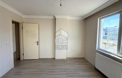 BALIKESİR KARESİ TOYGAR MAHALLESİNDE KİRALIK 3+1 BAKIMLI DAİRE