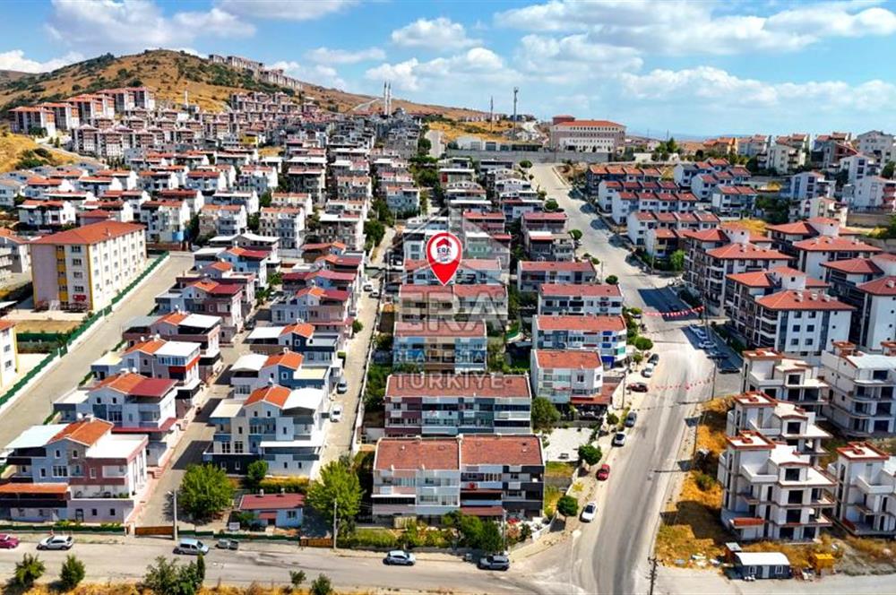 KUVAİ MİLLİYE MAH. MEVLANA SİTESİ'NDE NATAMAM 5+1 TRİPLEKS VİLLA