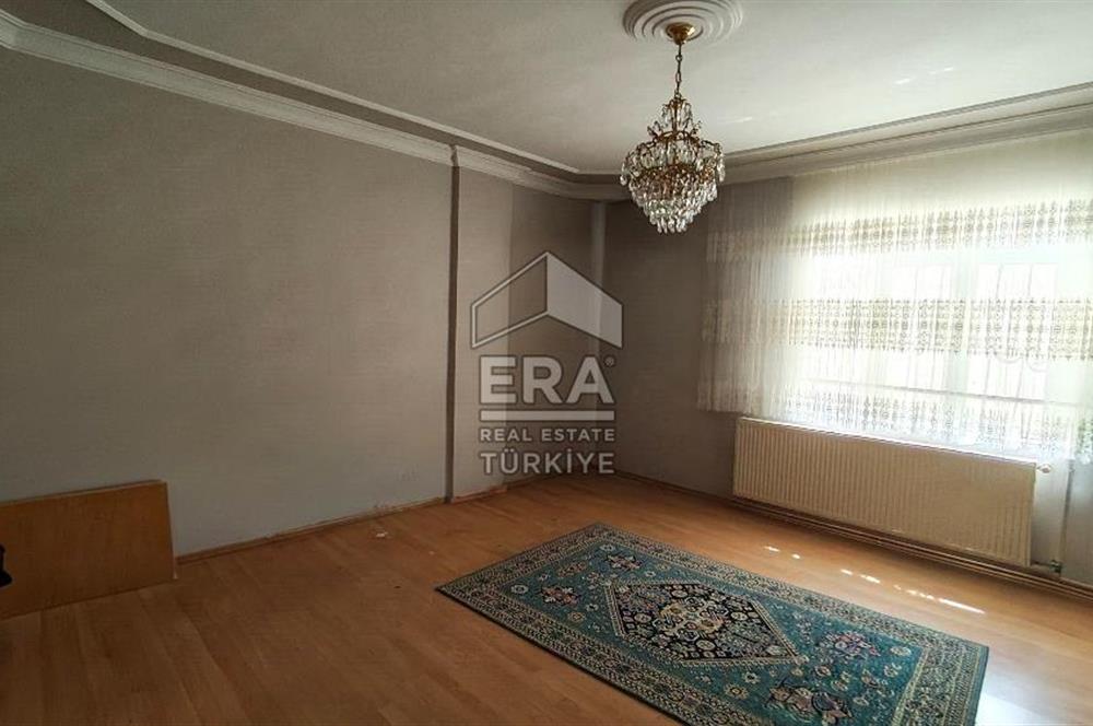 SEFAKÖY’DE FULL EŞYALI KİRALIK DAİRE 3+1