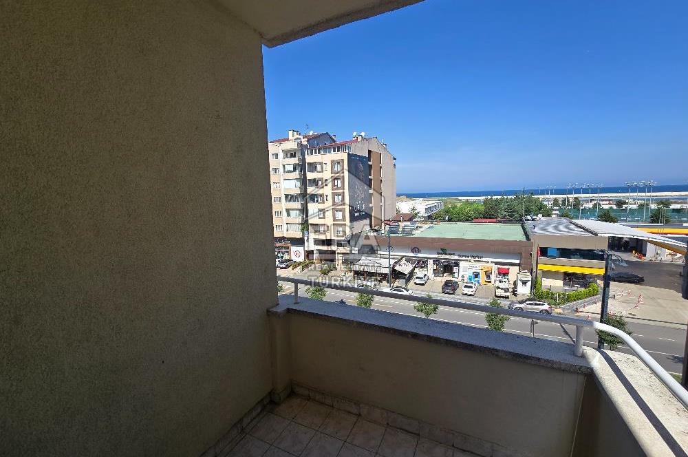 Beşirli Sahil Caddesinde Deniz Manzaralı Kiralık 2+1