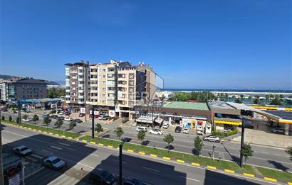 Beşirli Sahil Caddesinde Deniz Manzaralı Kiralık 2+1