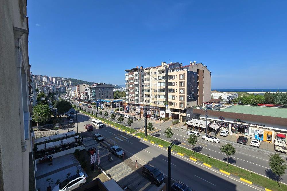 Beşirli Sahil Caddesinde Deniz Manzaralı Kiralık 2+1