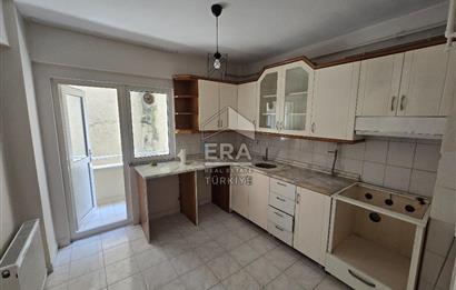 Beşirli Sahil Caddesinde Deniz Manzaralı Kiralık 2+1