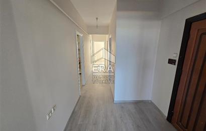 Beşirli Sahil Caddesinde Deniz Manzaralı Kiralık 2+1