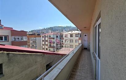 Beşirli Sahil Caddesinde Deniz Manzaralı 4+1 Dubleks