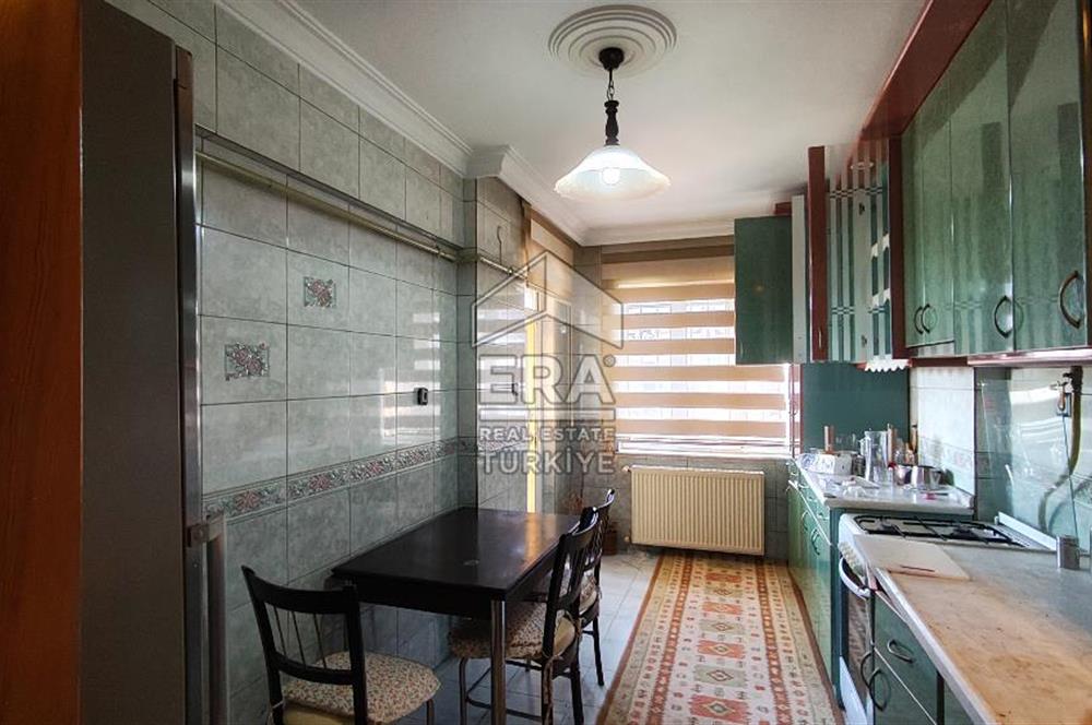 SEFAKÖY’DE FULL EŞYALI KİRALIK DAİRE 3+1