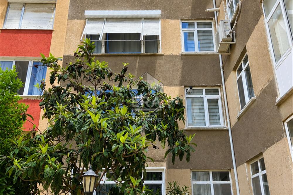 ACIBADEM'DE FERAH PLANLI, BALKONLU, MERKEZİ KONUMDA 2+1 SATILIK