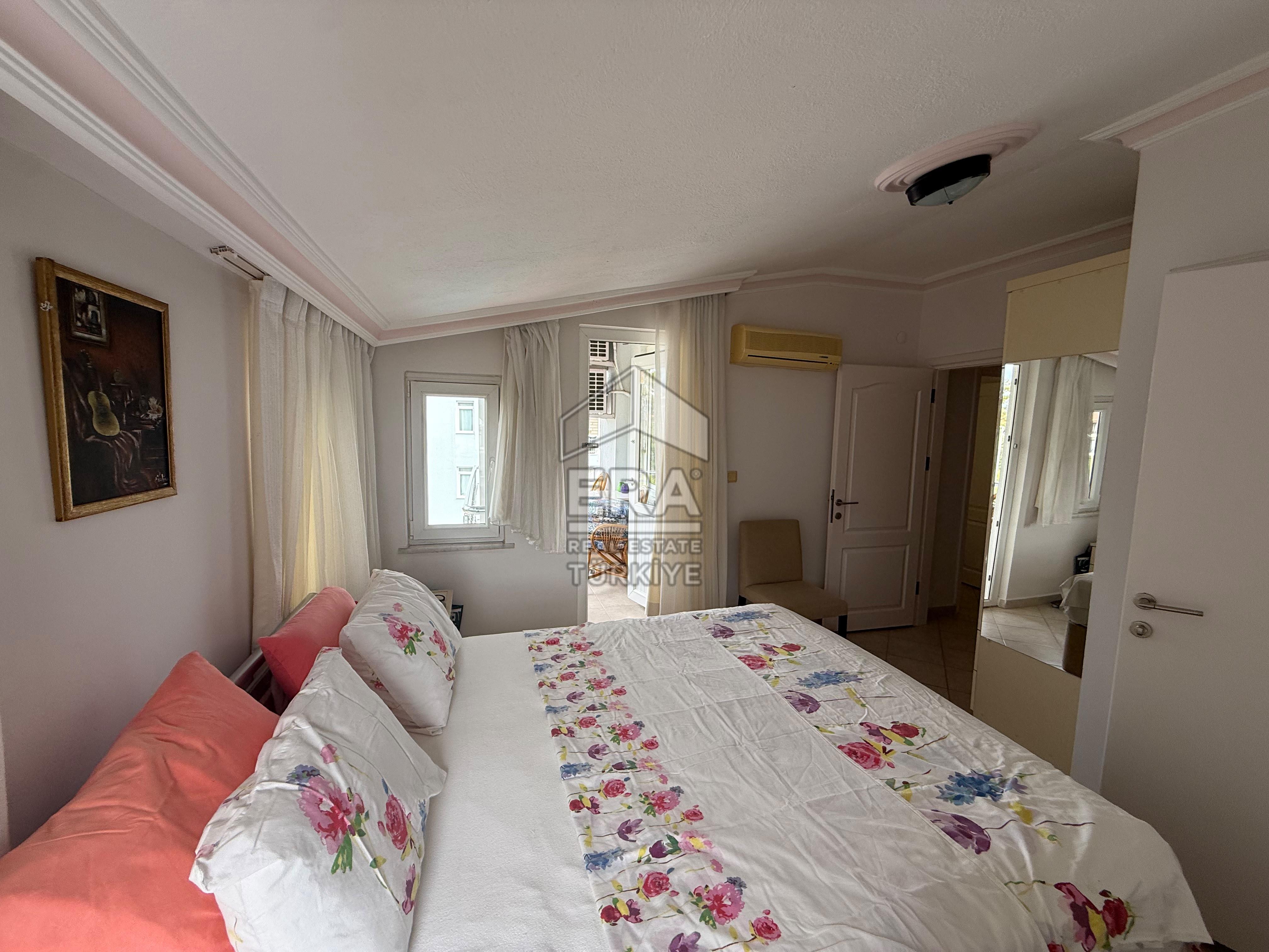 ANTALYA/MANAVGAT SİDE MAHALLESİNDE SİTE İÇİ SATILIK EŞYALI DAİRE