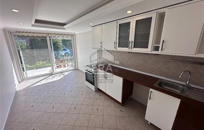 Uskumruköy Arıköy'de Büyük Bahçeli, Bakımlı 4+2 İkiz Villa