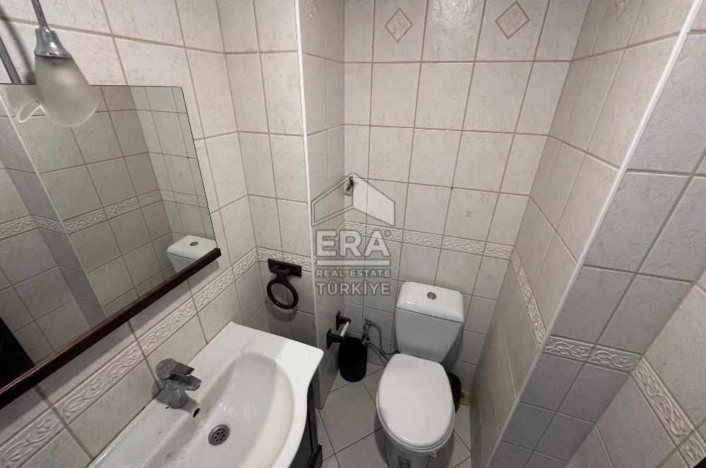 Uskumruköy Arıköy'de Büyük Bahçeli, Bakımlı 4+2 İkiz Villa