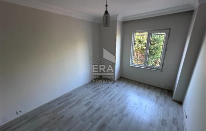 Uskumruköy Arıköy'de Büyük Bahçeli, Bakımlı 4+2 İkiz Villa