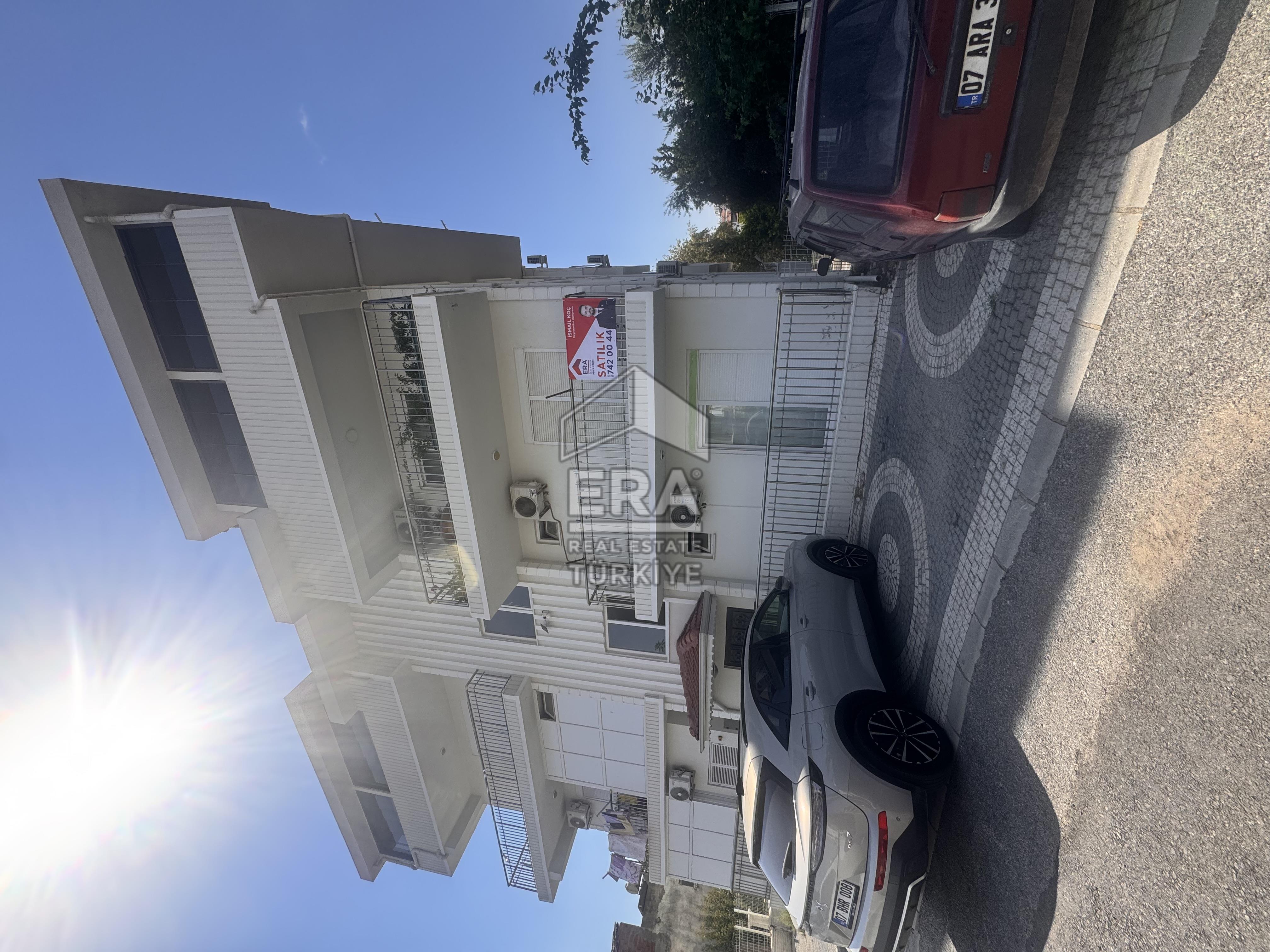 Manavgat yayla mahallesinde satılık 3+1 asansörlü daire