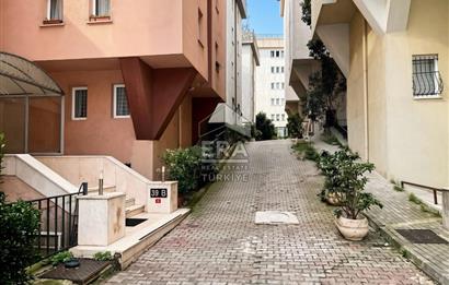 SANATÇILAR SİTESİNDE TERAS KEYİFLİ, 3 KATLI MUHTEŞEM TRİPLEKS